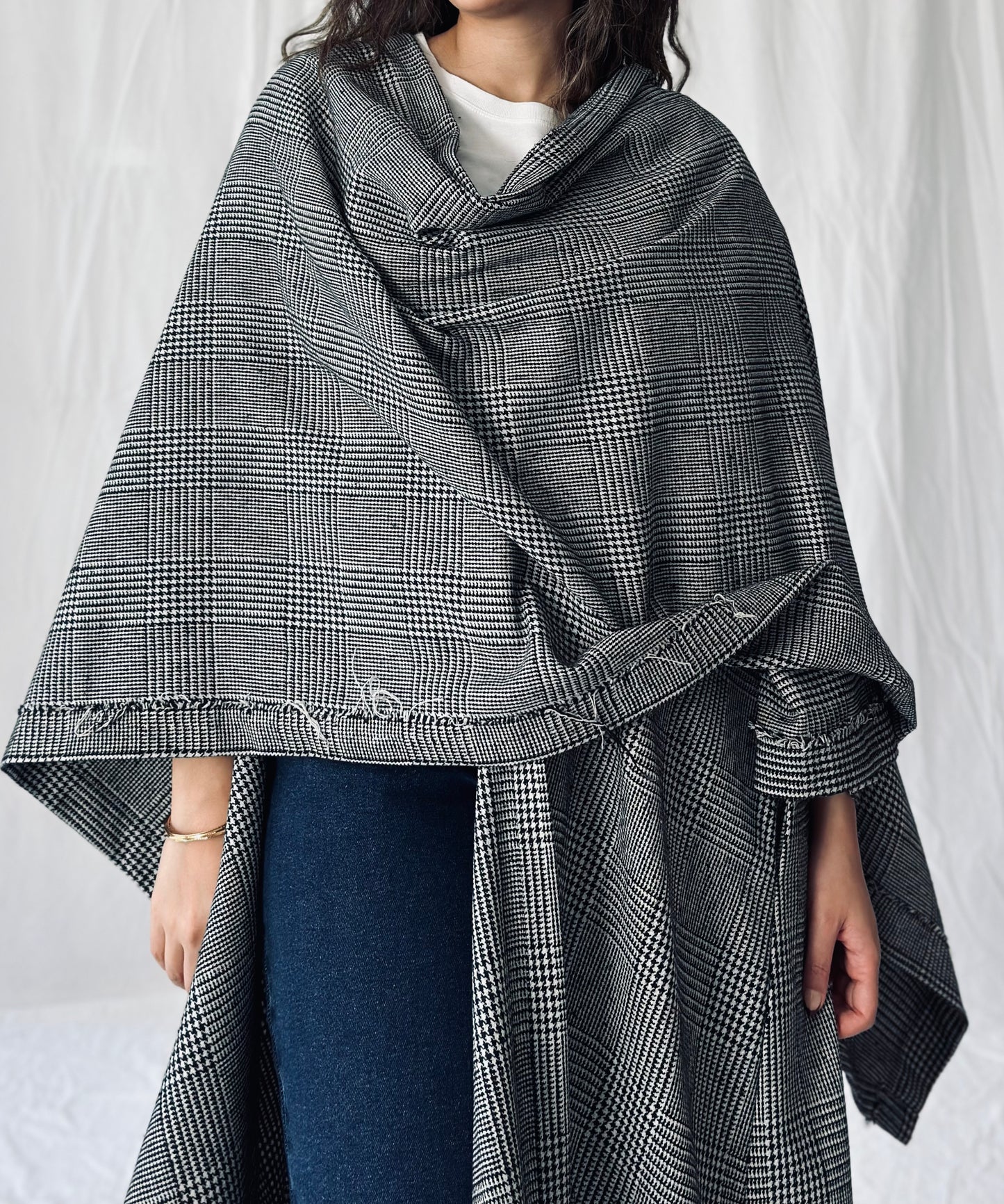 Shawl Bisht