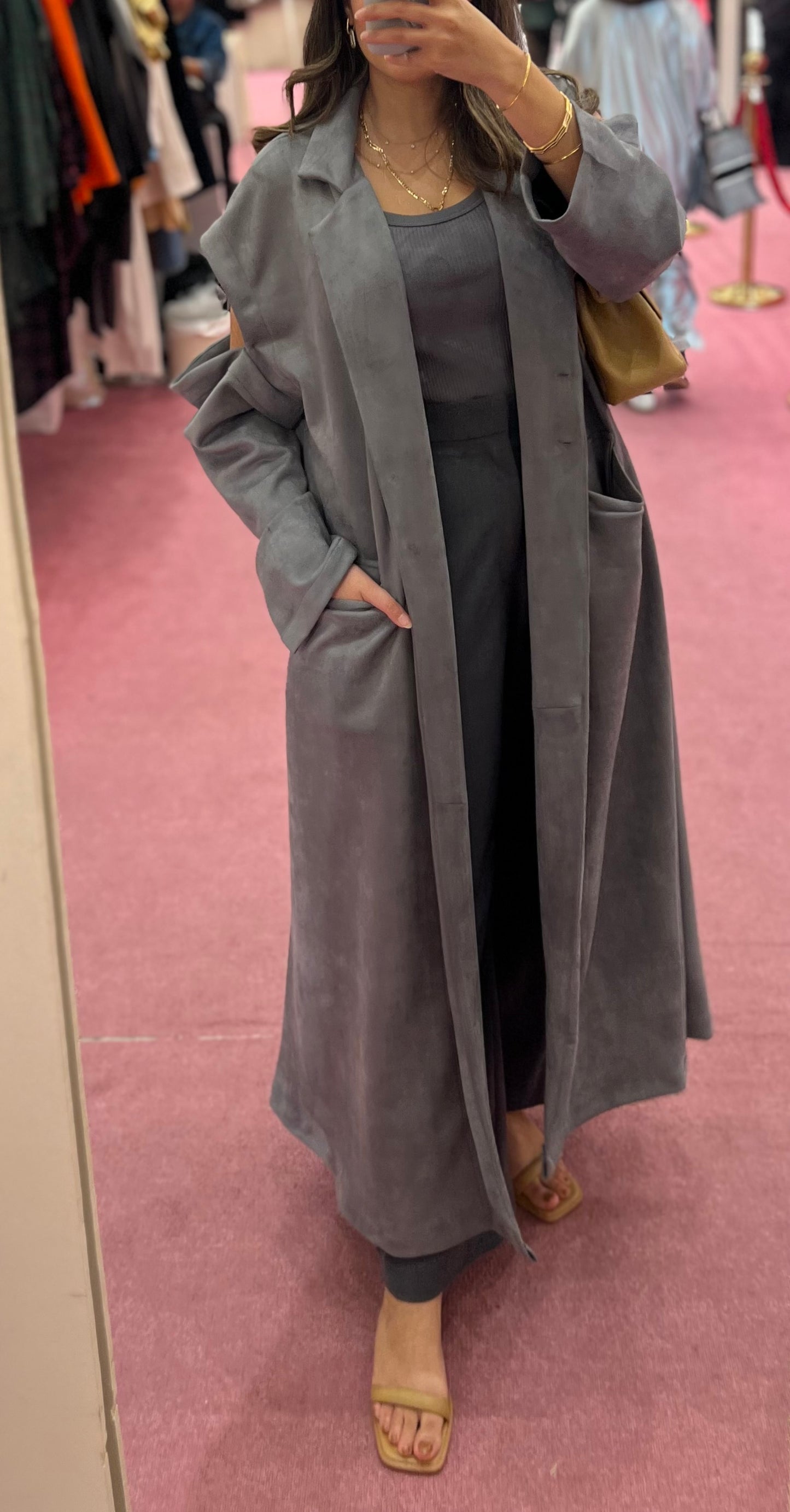 Off-shoulder grey trench coat